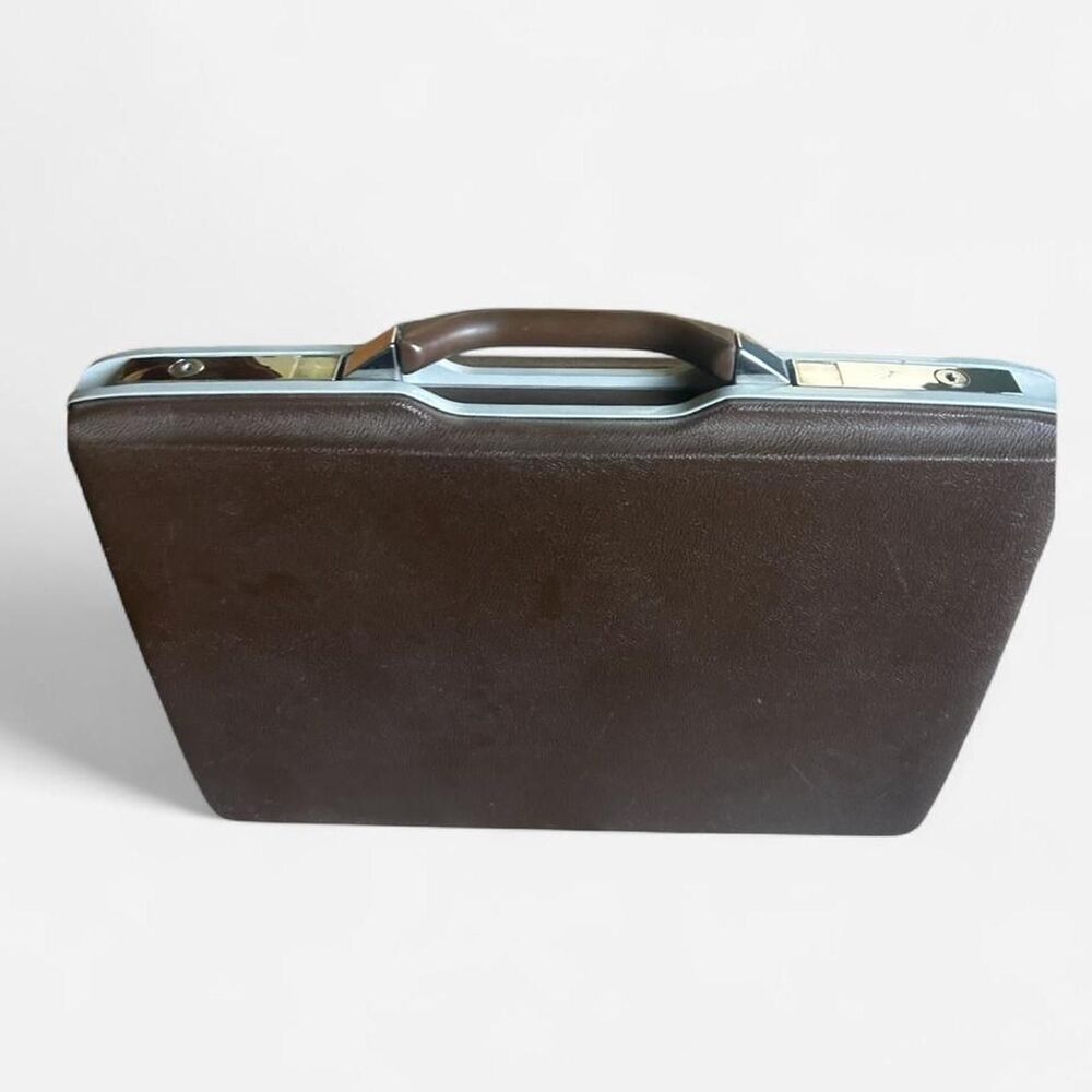 Vintage 80s Samsonite Hardshell Brown Briefcase (no key)